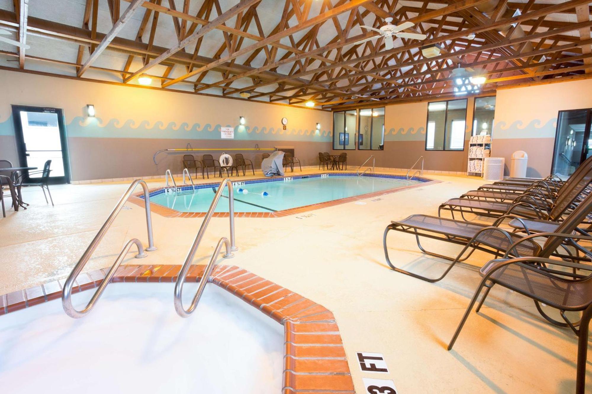 Drury Inn & Suites Jackson Mo Luaran gambar